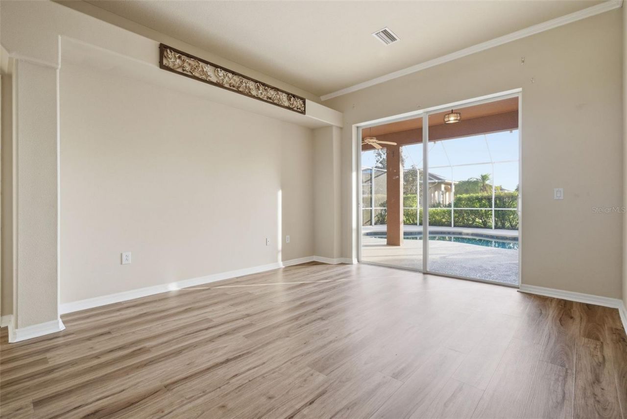 915 Vista Verde Lane, Ruskin, FL 33573 Photo