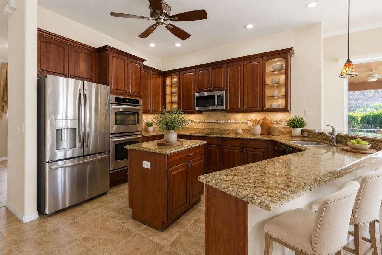 915 Vista Verde Lane, Sun City Center, FL 33573 Photo