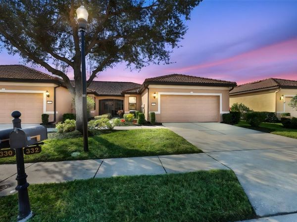 332 BLUEWATER FALLS COURT, APOLLO BEACH, FL 33572