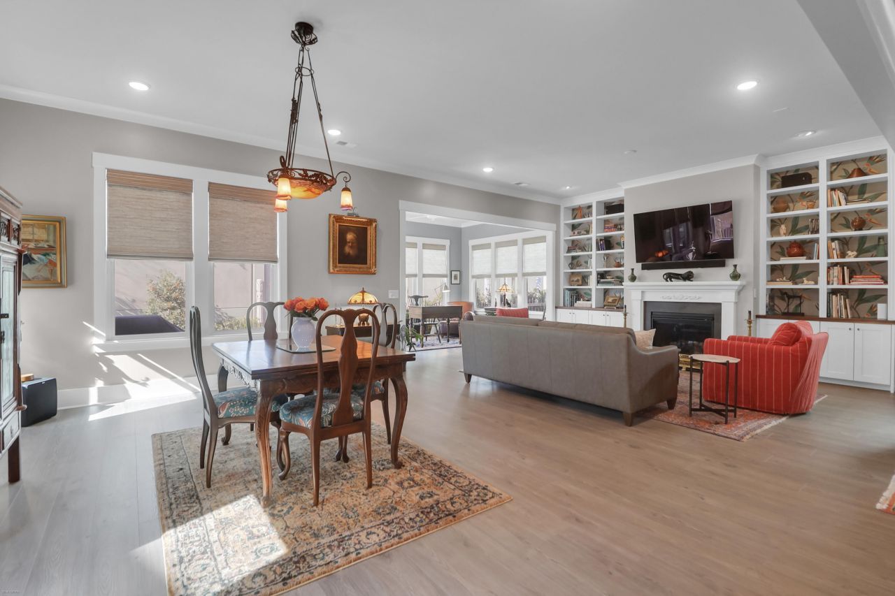 145 Low Tide Court Photo 18