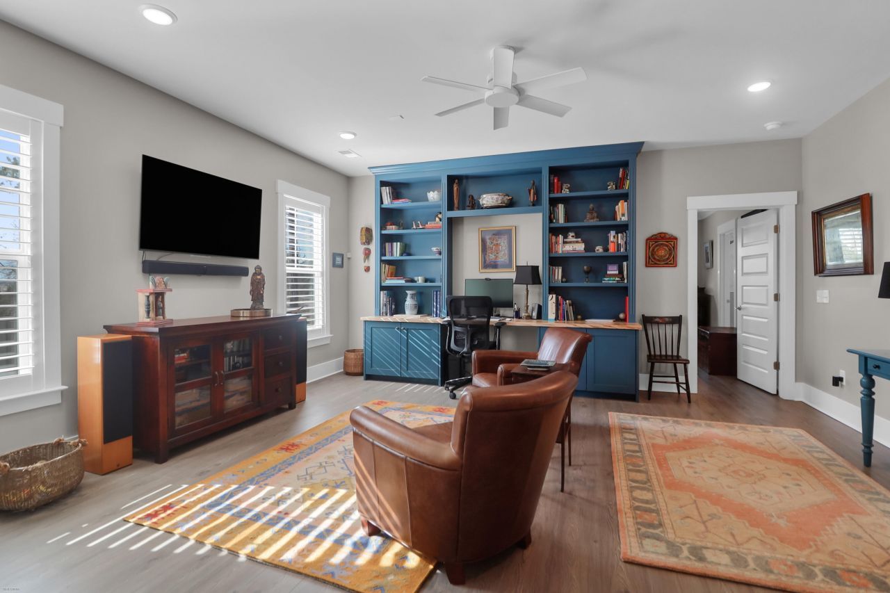 145 Low Tide Court Photo 33