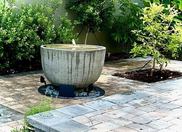 145 Low Tide Court Photo 49