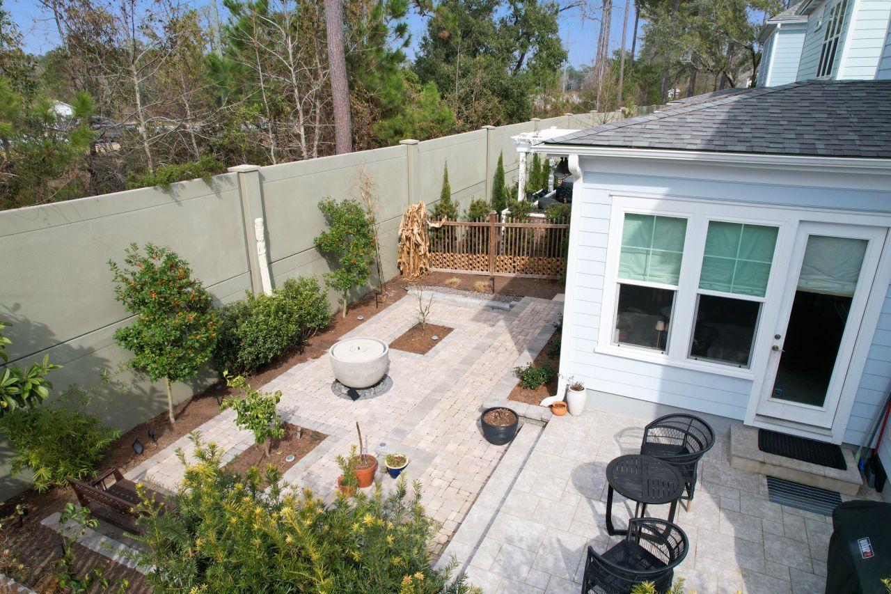 145 Low Tide Court Photo 6