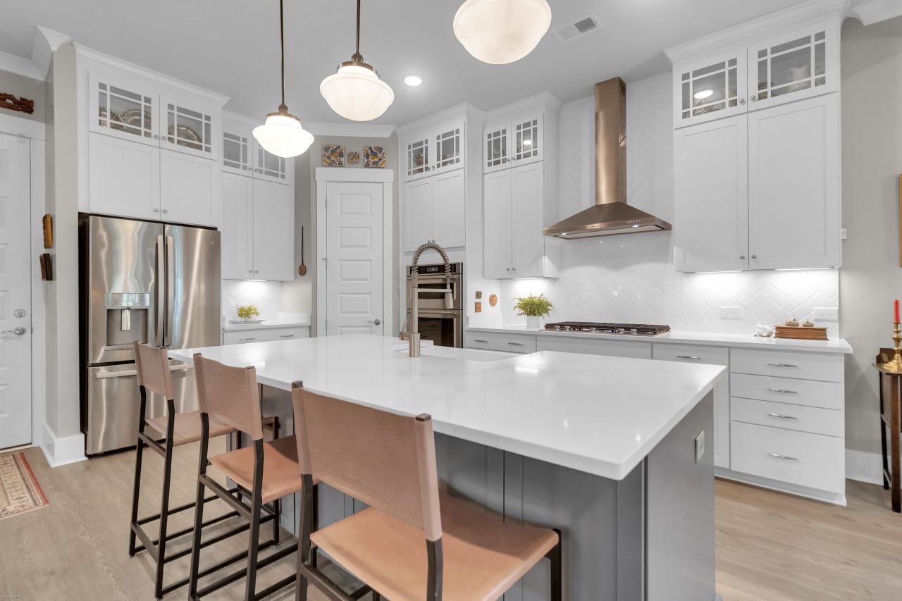 145 Low Tide Court Photo 8