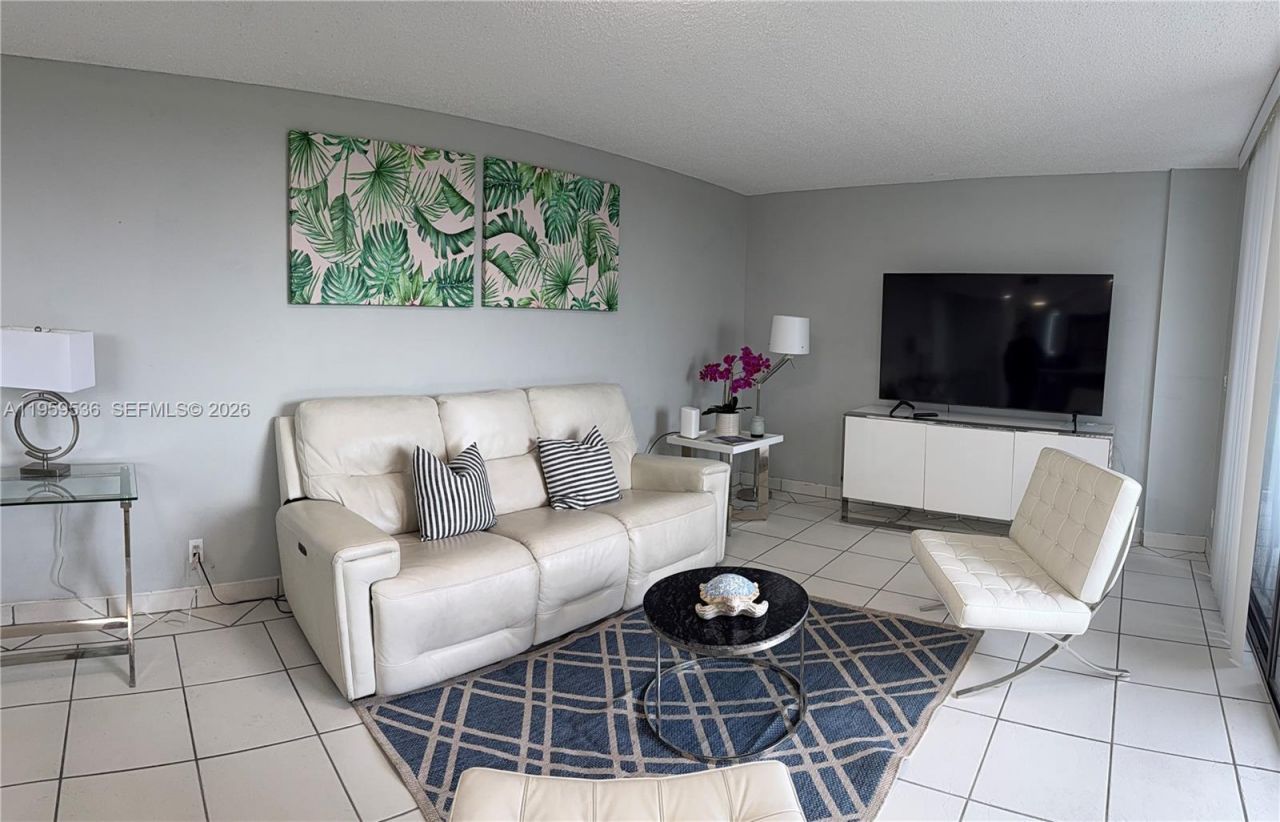 825 Egret Cir, Unit 511, Delray Beach, FL 33444 Photo