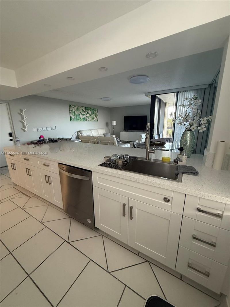 825 Egret Cir, Unit 511, Delray Beach, FL 33444 Photo