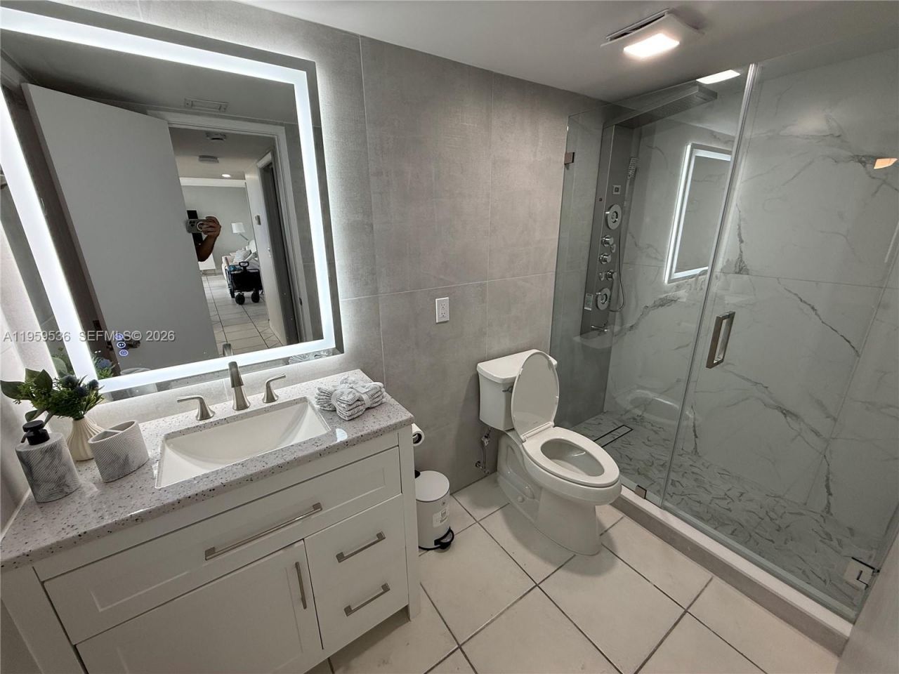 825 Egret Cir, Unit 511, Delray Beach, FL 33444 Photo