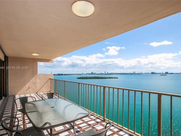 1800 NE 114th St , Unit 1704, Miami, FL 33181