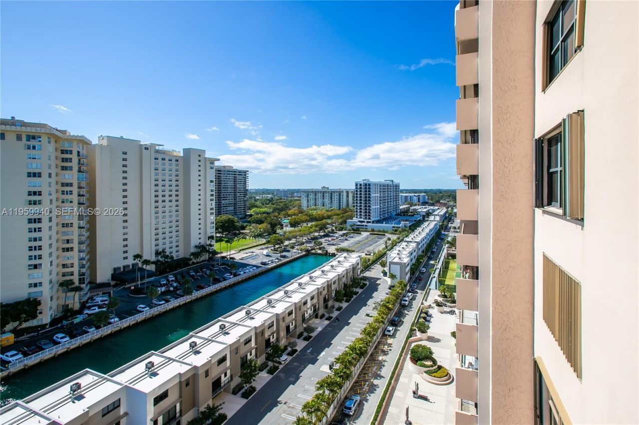 1800 NE 114th St , Unit 1704, Miami, FL 33181 Photo