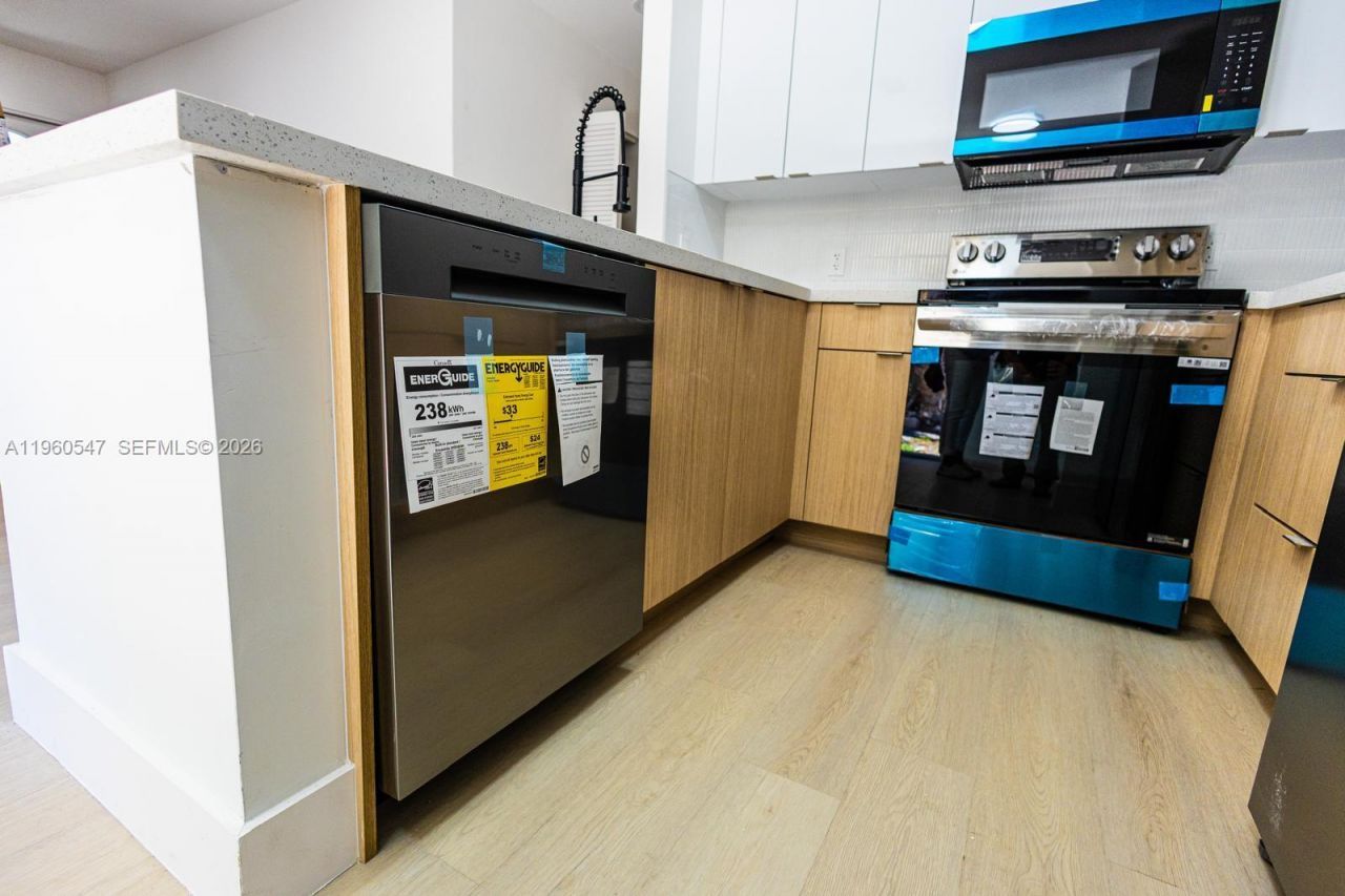 812 33rd St , West Palm Beach, FL 33407 Photo