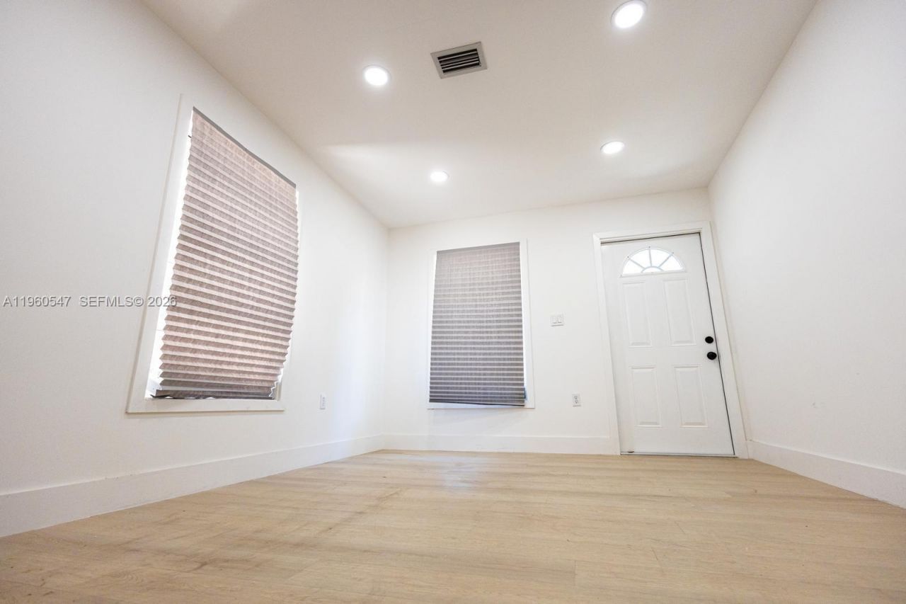 812 33rd St , West Palm Beach, FL 33407 Photo