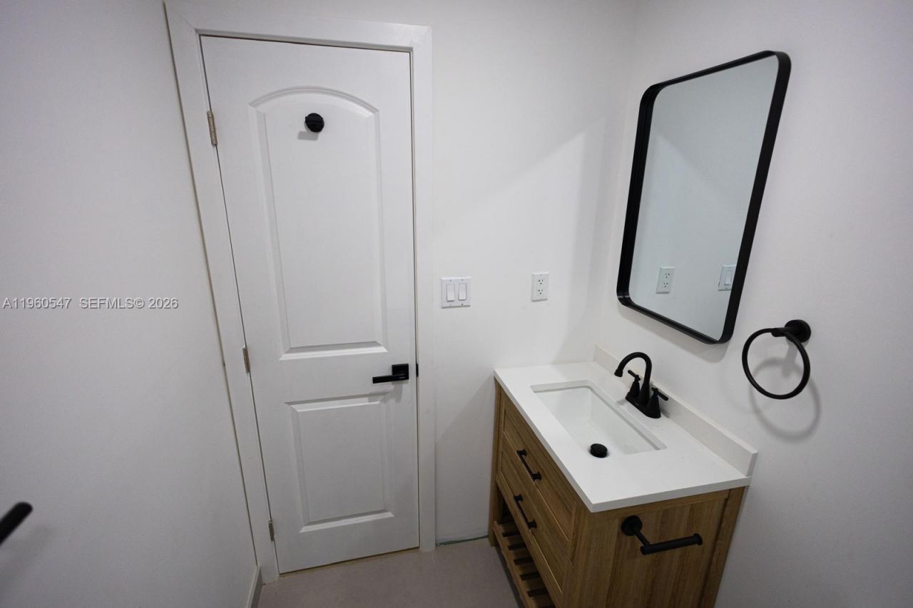 812 33rd St , West Palm Beach, FL 33407 Photo