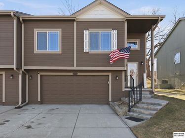 14213 Wood Valley Drive, Omaha, NE 68142