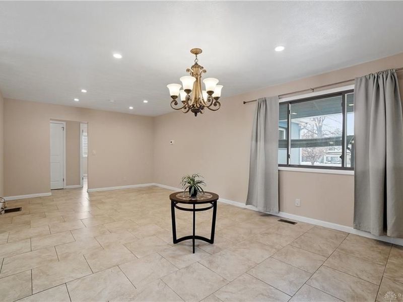 4769 Bigger Road, Kettering, OH 45440 Photo 13