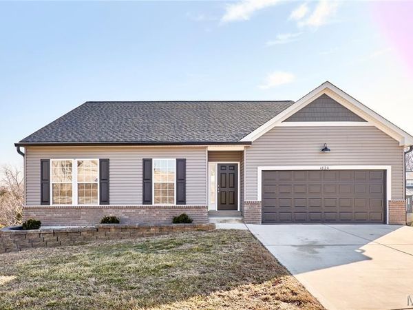 1824 Oak Drive, Festus, MO 63028