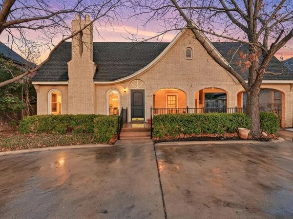 1929 Forest Park Boulevard, Fort Worth, TX 76110