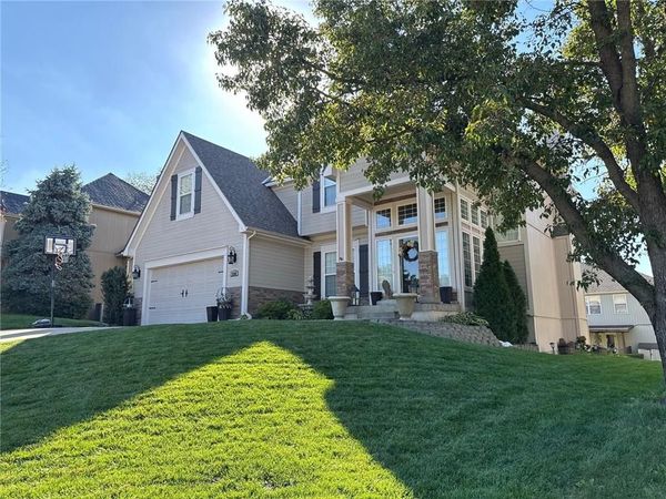 7300 N Myrtle Street, Kansas City, MO 64119