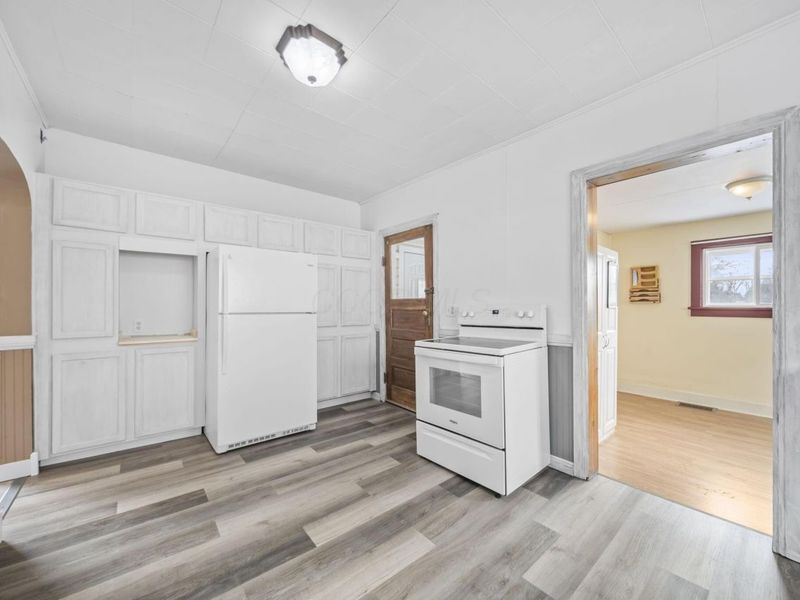 435 W Railroad Street, Galion, OH 44833 Photo 8