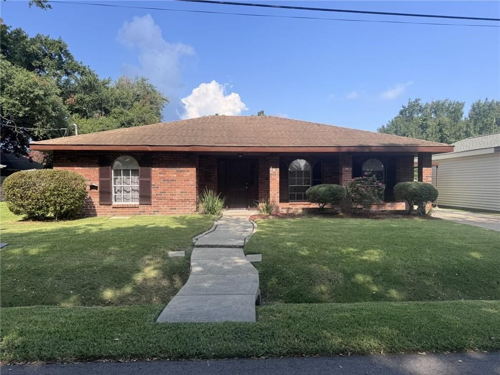 461 CLAYTON Street Norco, LA 70079