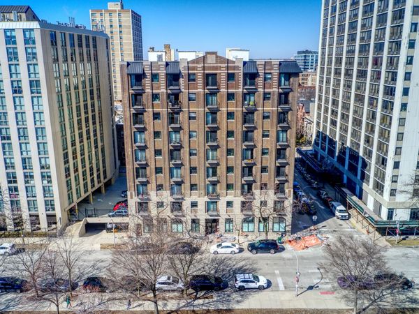 4520 N Clarendon Avenue, Unit 401, Chicago, IL 60640