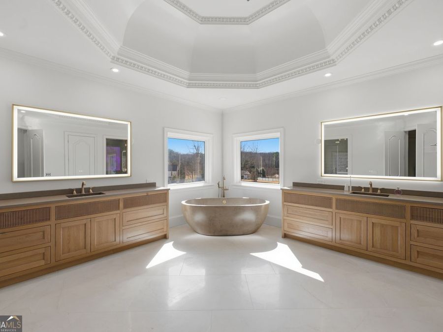 Property Image 64