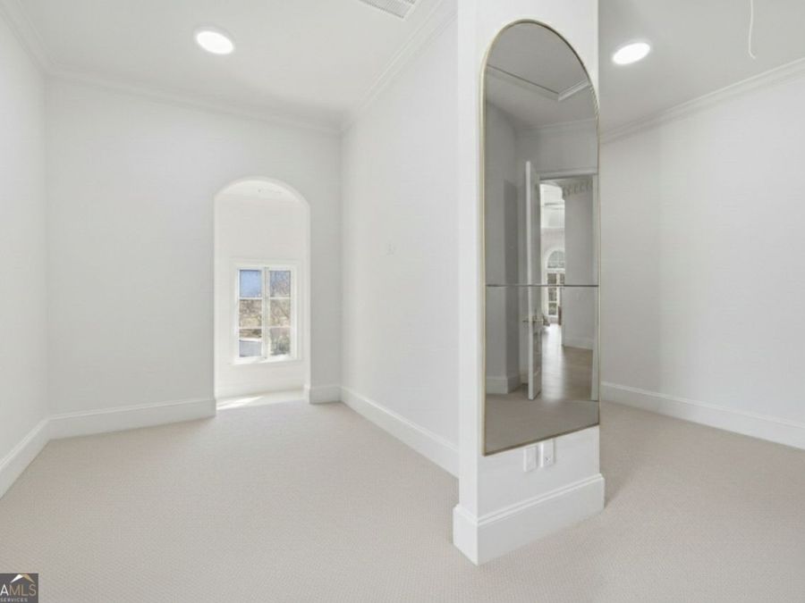 Property Image 79