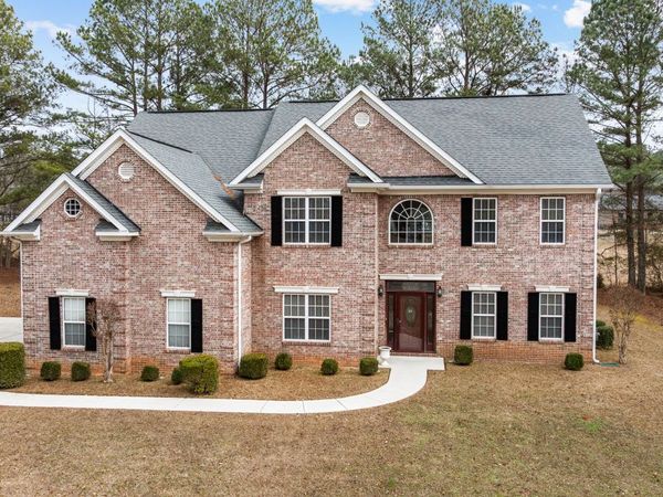 110 Kellens Court, Fayetteville, GA 30215