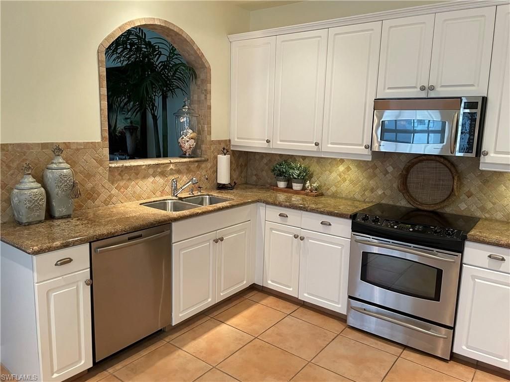3683 Olde Cottage Ln , Bonita Springs, FL 34134 Photo