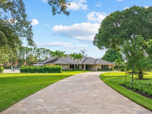 14598 Halter Road, Wellington, FL 33414