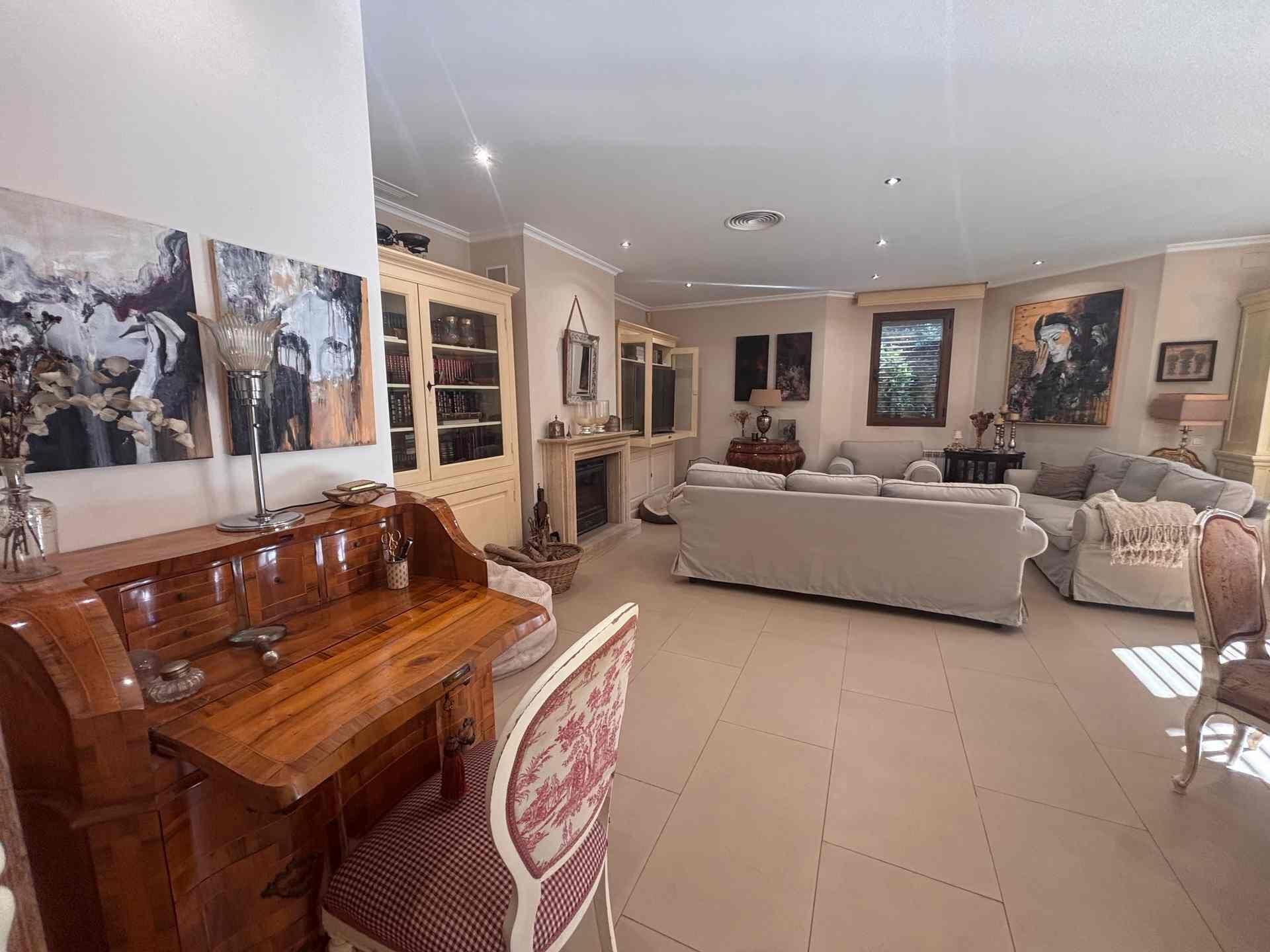 8 Calle Teuladi, Betera, Out Of Country, Ou 00000 Photo