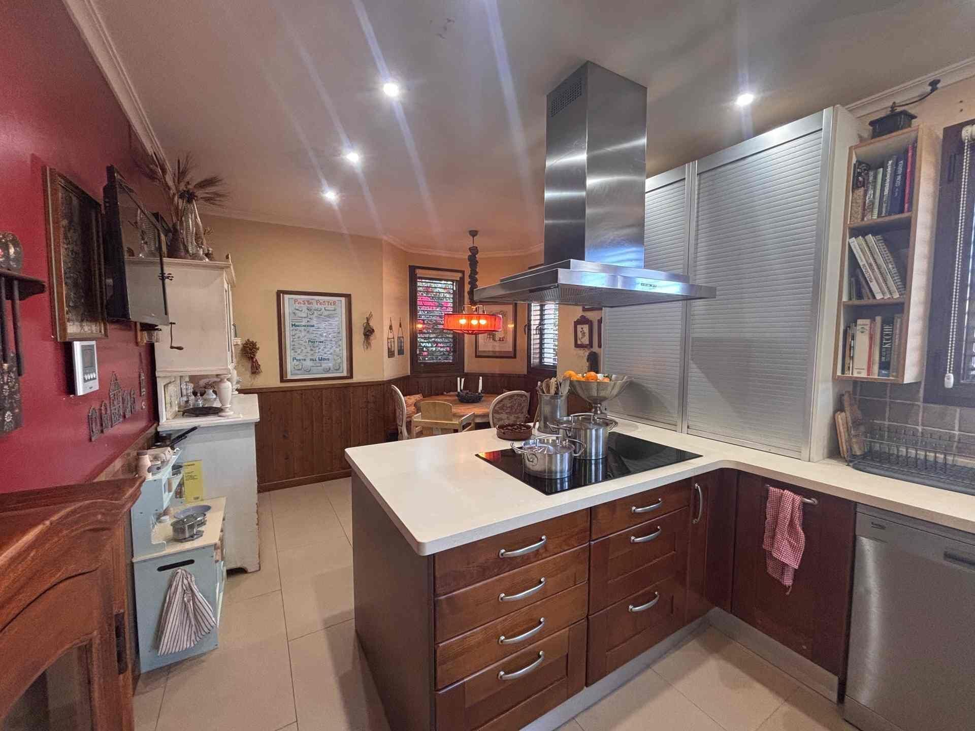 8 Calle Teuladi, Betera, ,  00000 Photo