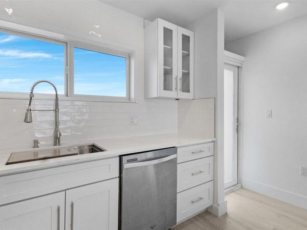 500 SE 21st Avenue, Unit 805, Deerfield Beach, FL 33441