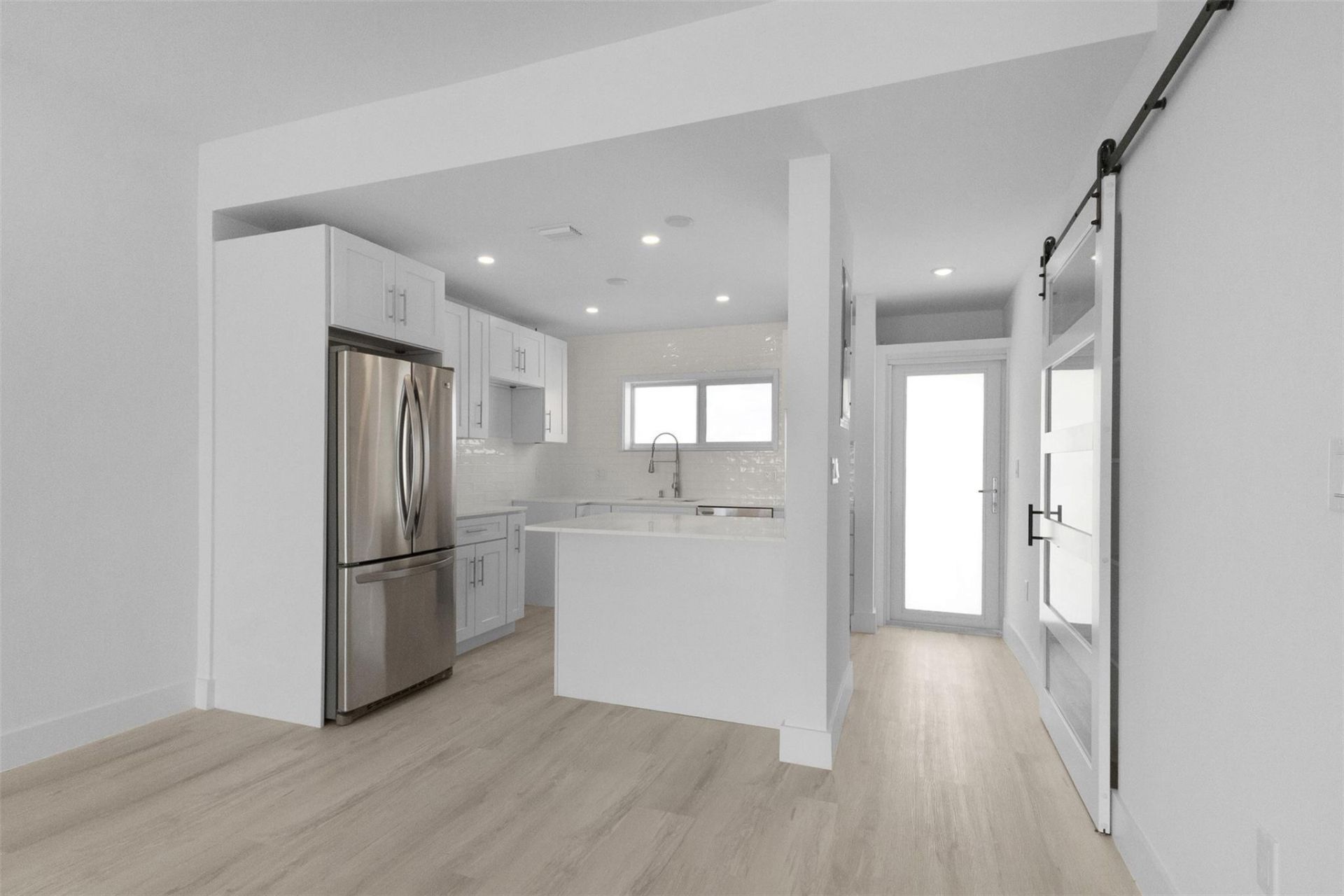 500 SE 21st Avenue, Unit 805, Deerfield Beach, FL 33441 Photo