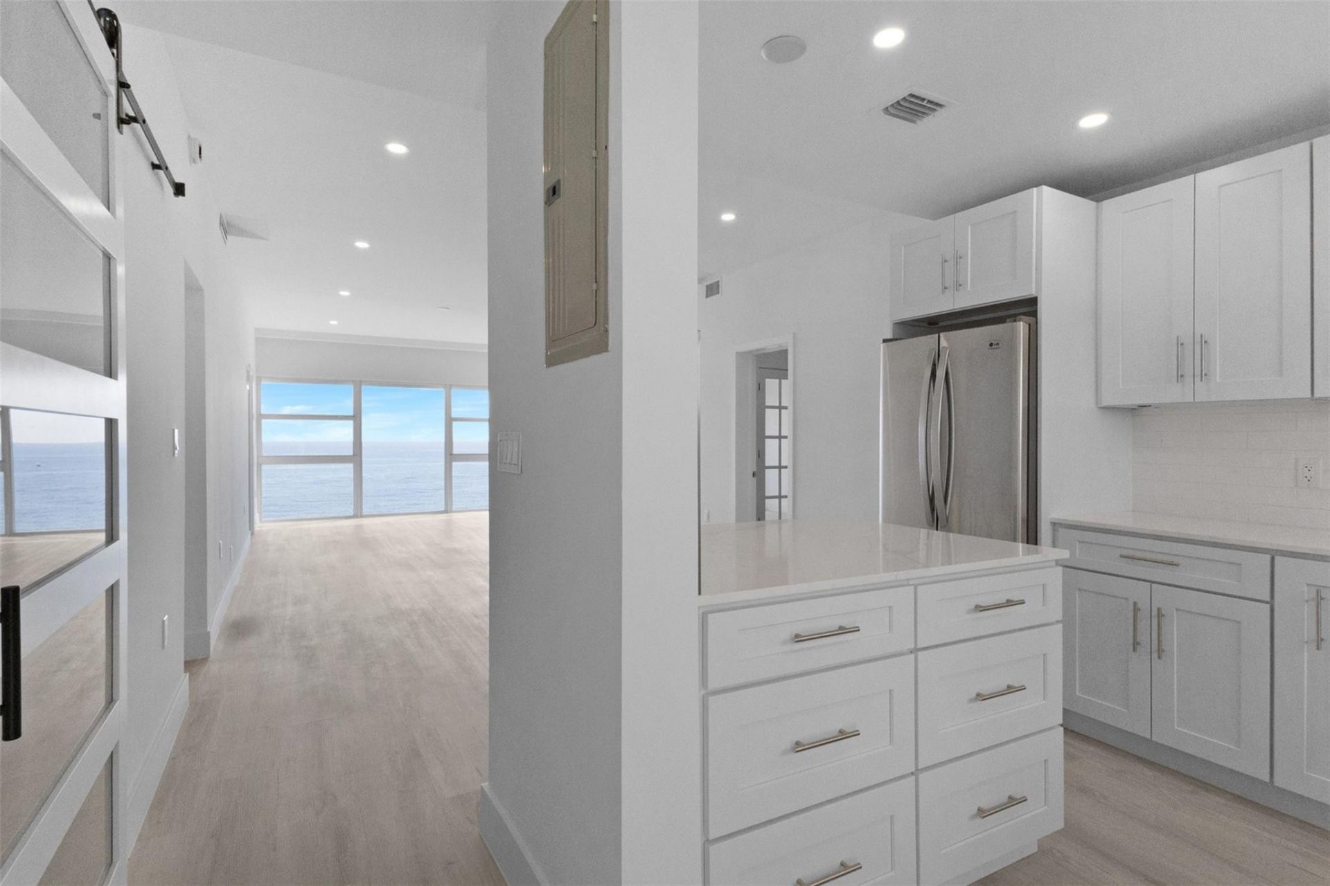 500 SE 21st Avenue, Unit 805, Deerfield Beach, FL 33441 Photo