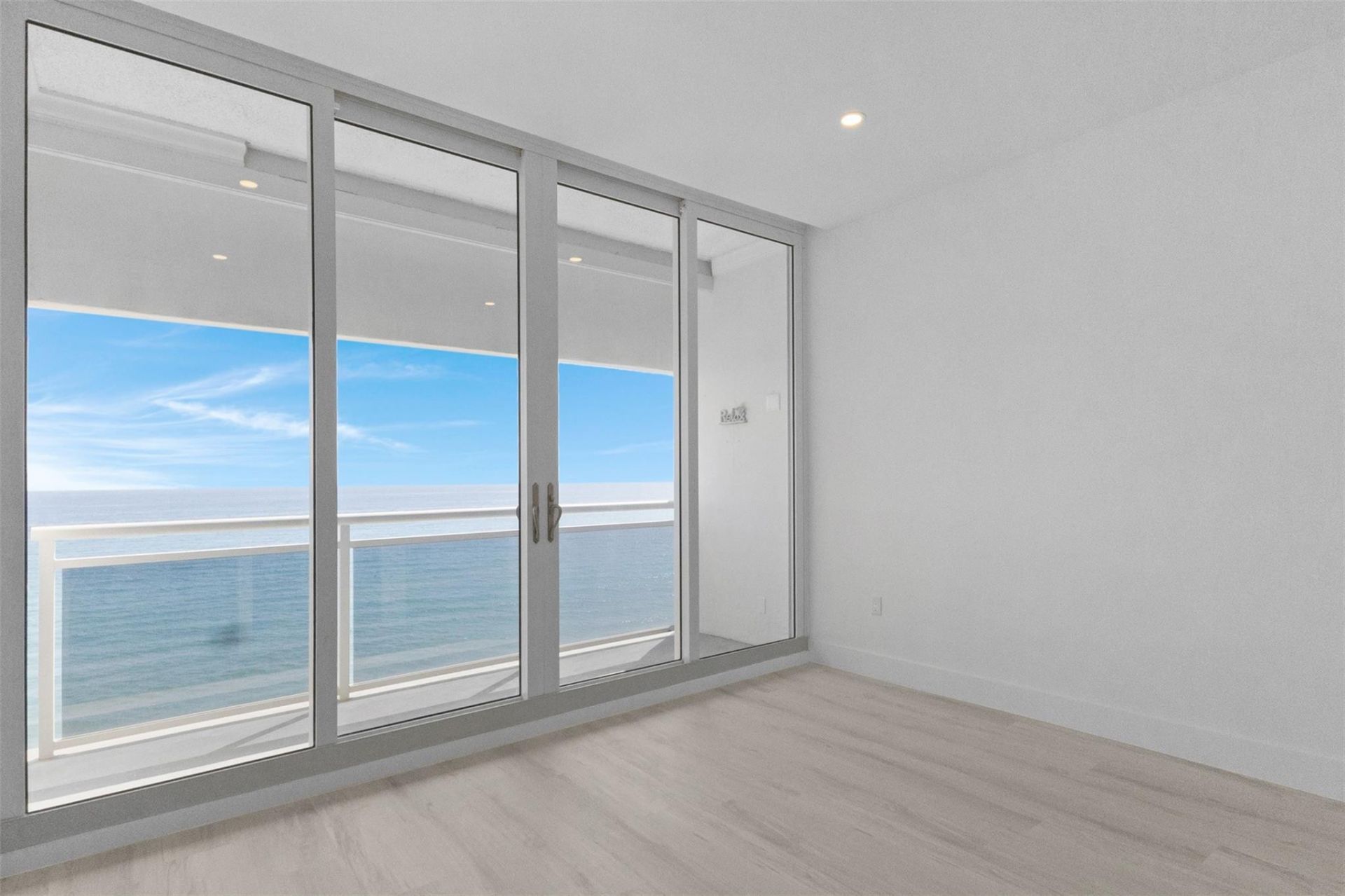 500 SE 21st Avenue, Unit 805, Deerfield Beach, FL 33441 Photo