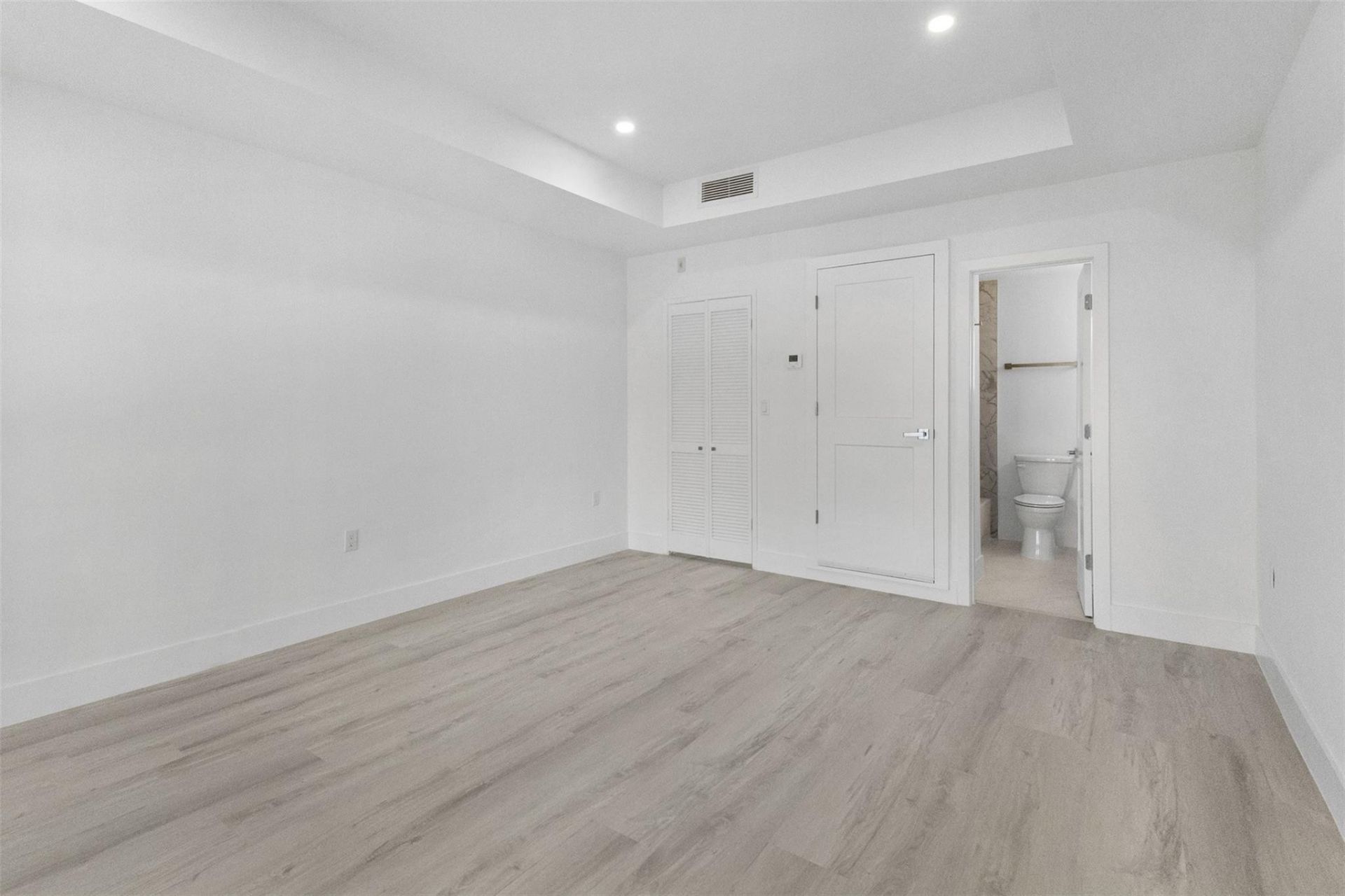 500 SE 21st Avenue, Unit 805, Deerfield Beach, FL 33441 Photo