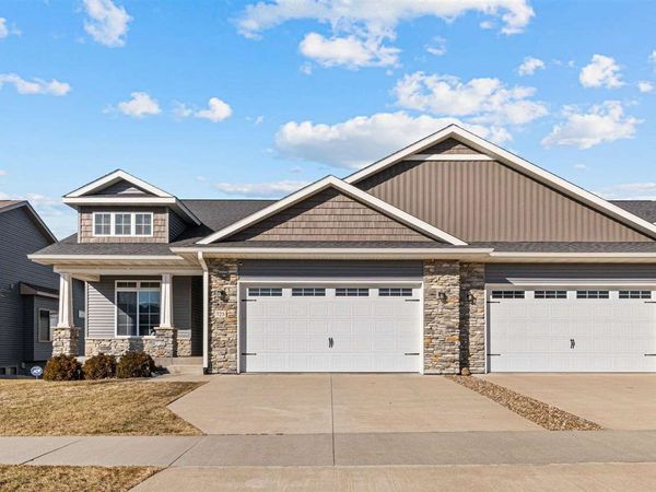 725 Deer View Ave, Tiffin, IA 52340