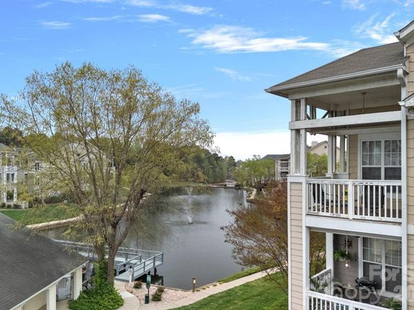 18742 Nautical Drive, Unit 301, Cornelius, NC 28031