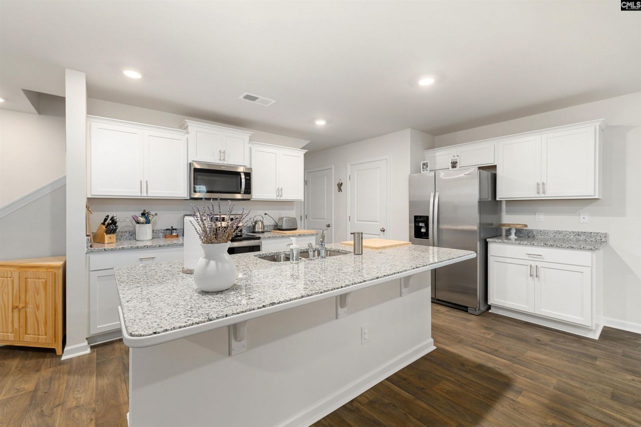 1861 Wildhorse Drive  Photo 11