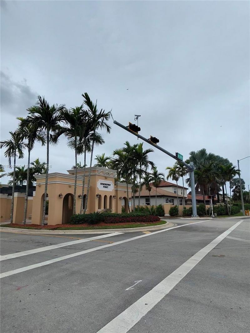 11845 SW 252nd Ter, Homestead, FL 33032 Photo
