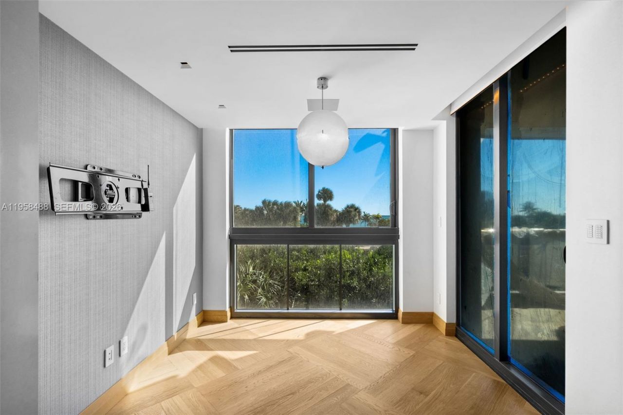 9999 Collins Ave, Unit 3E, Bal Harbour, FL 33154 Photo