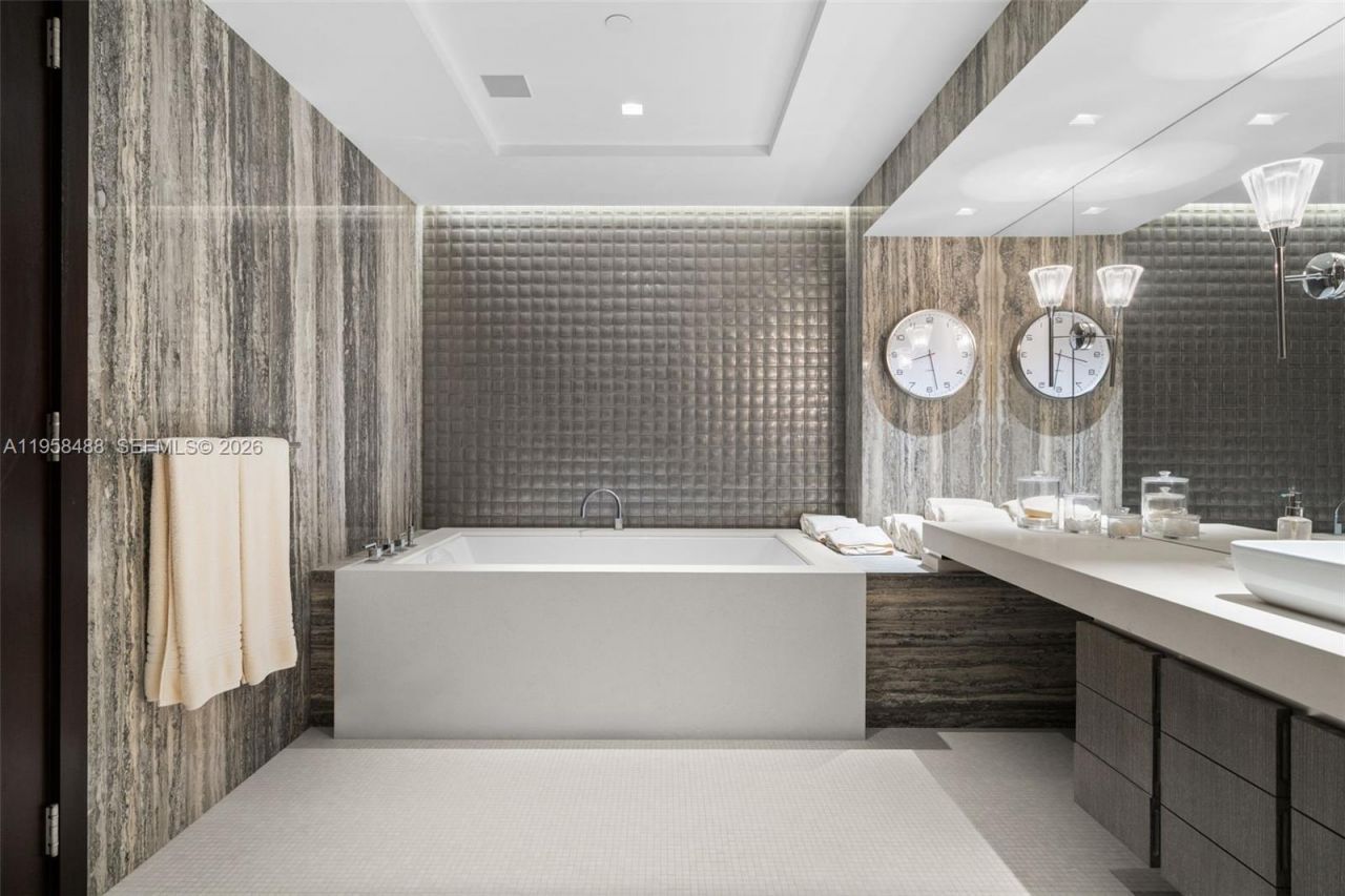 9999 Collins Ave, Unit 3E, Bal Harbour, FL 33154 Photo