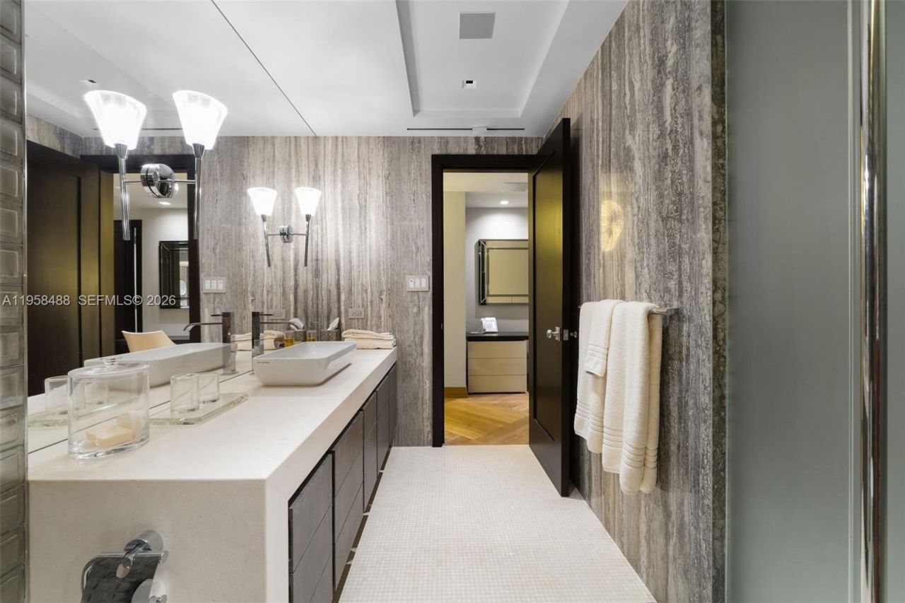 9999 Collins Ave, Unit 3E, Bal Harbour, FL 33154 Photo