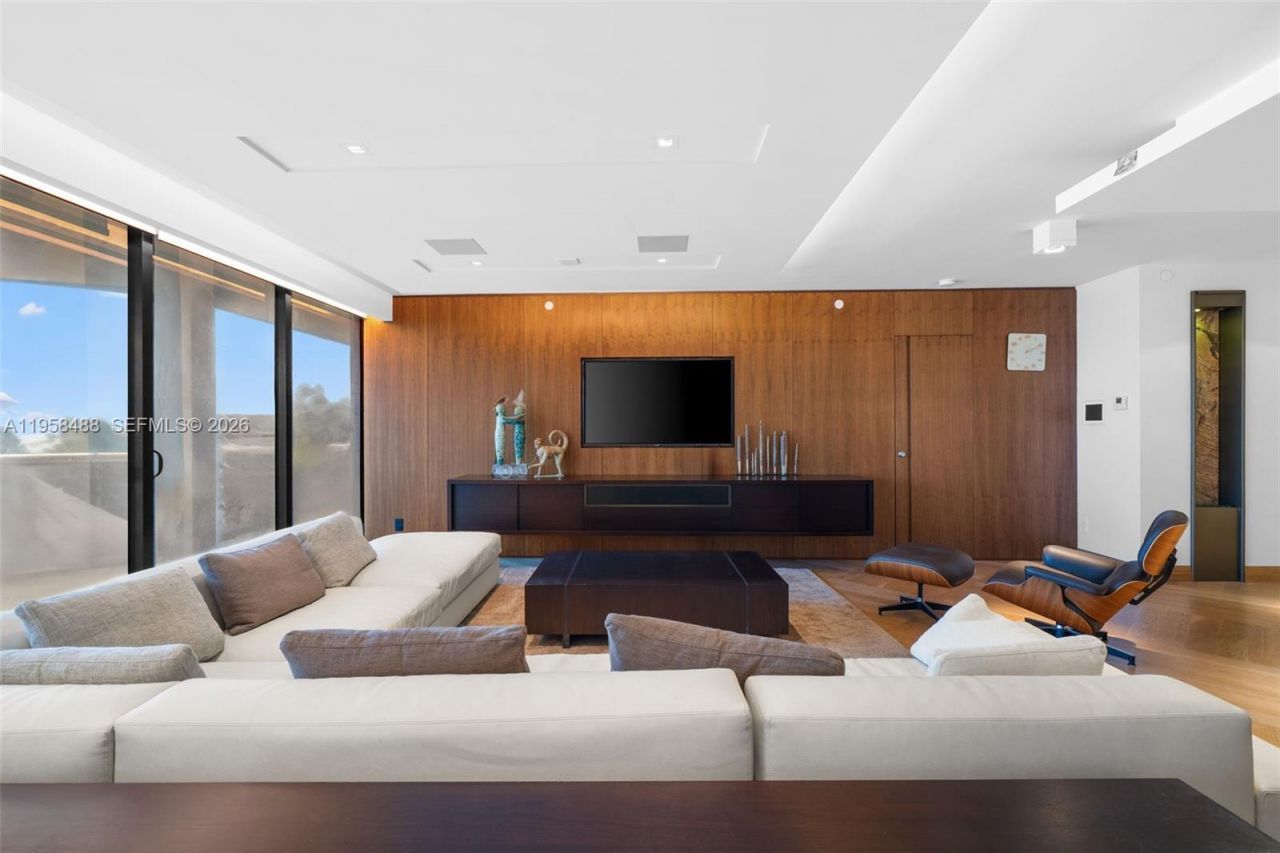 9999 Collins Ave, Unit 3E, Bal Harbour, FL 33154 Photo