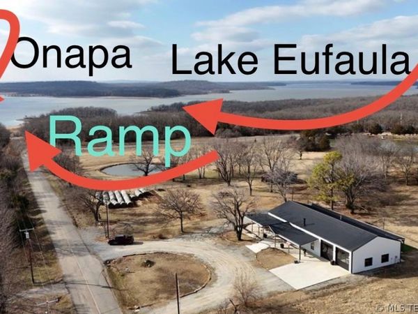 418529 E 1110 Road, Checotah, OK 74426