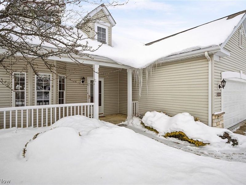 10304 Honeysuckle Lane, Broadview Heights, OH 44147 Photo 3