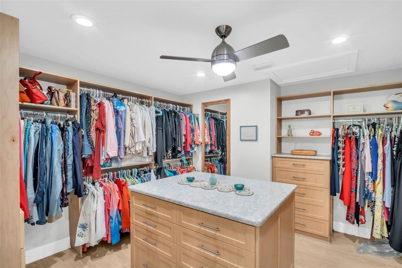 1100 Friendly Way S, Saint Petersburg, FL 33705 Photo