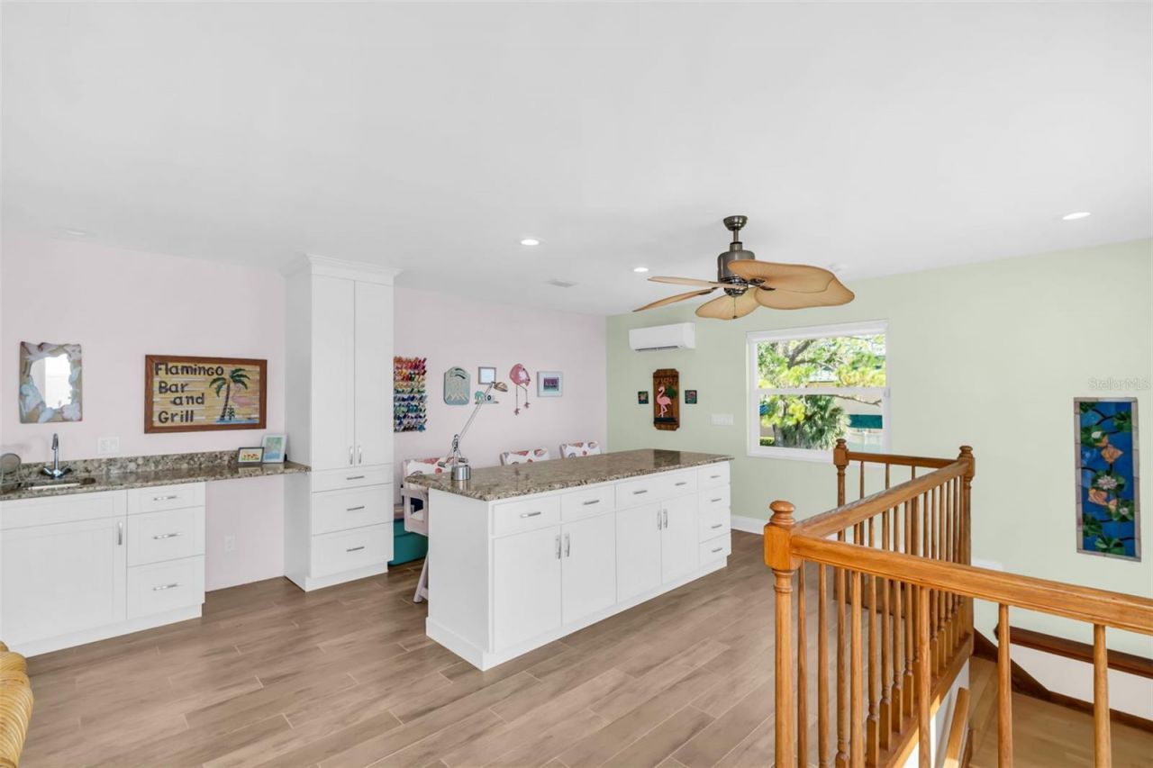 1100 Friendly Way S, Saint Petersburg, FL 33705 Photo