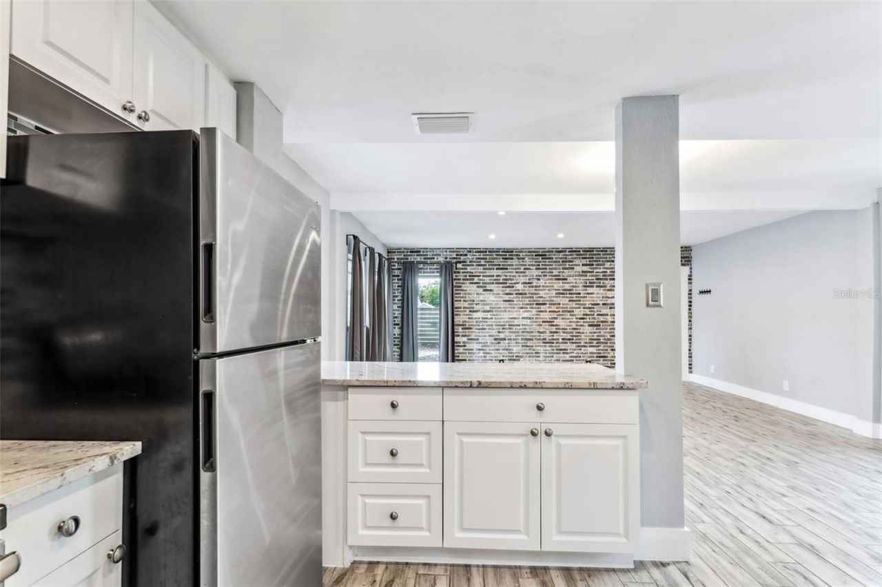 1159 35th Avenue N, Saint Petersburg, FL 33704 Photo