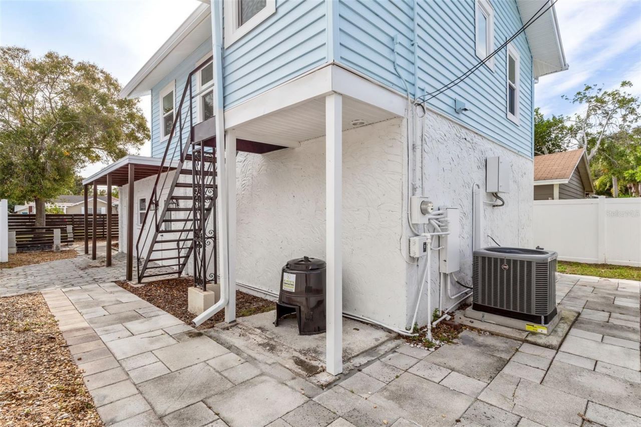 1159 35th Avenue N, Saint Petersburg, FL 33704 Photo